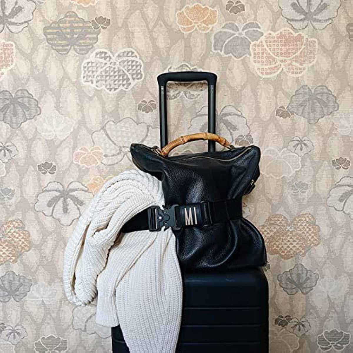 TravelEase - Luggage Linker
