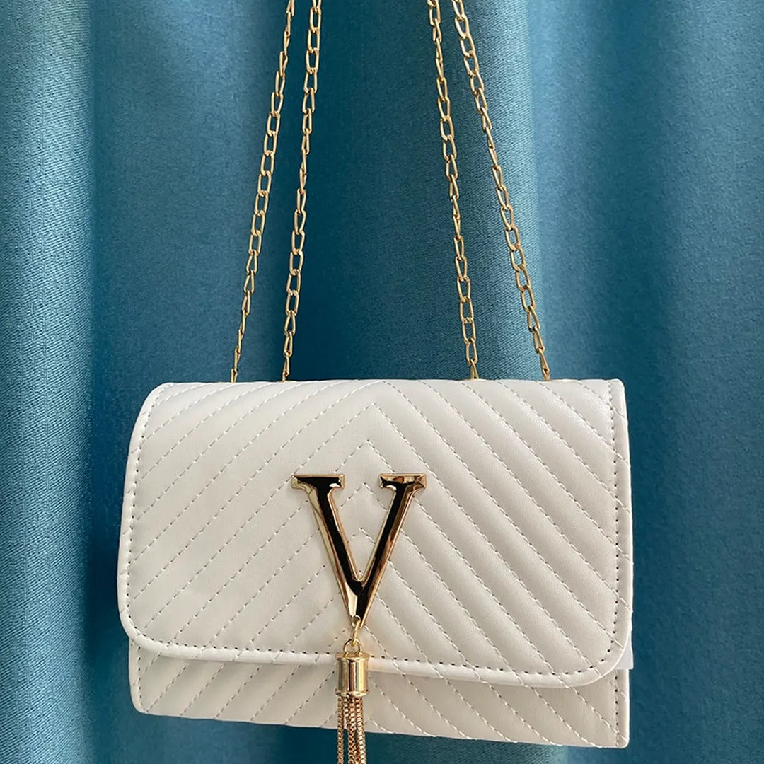 GlamourGrip Tassel Tas - Modieus en duurzaam.