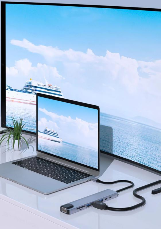 8-in-1 USB C-Hub Multipoort-Adapter
