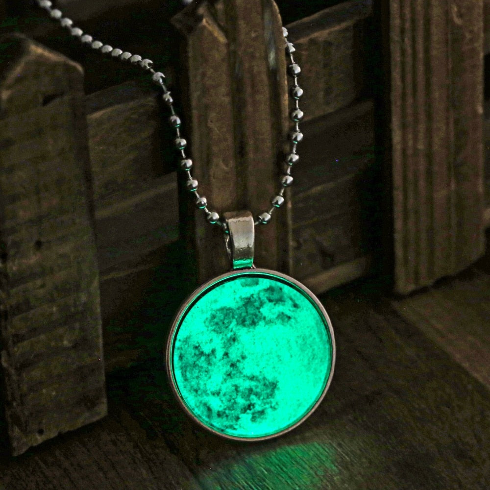 to the moon - Glow in the dark maanketting