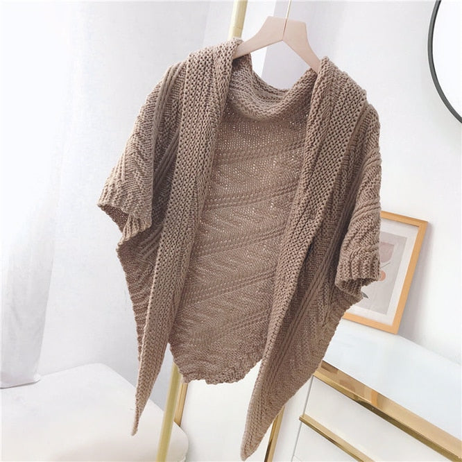 CozyGlam - Driehoekige Toga met gesp