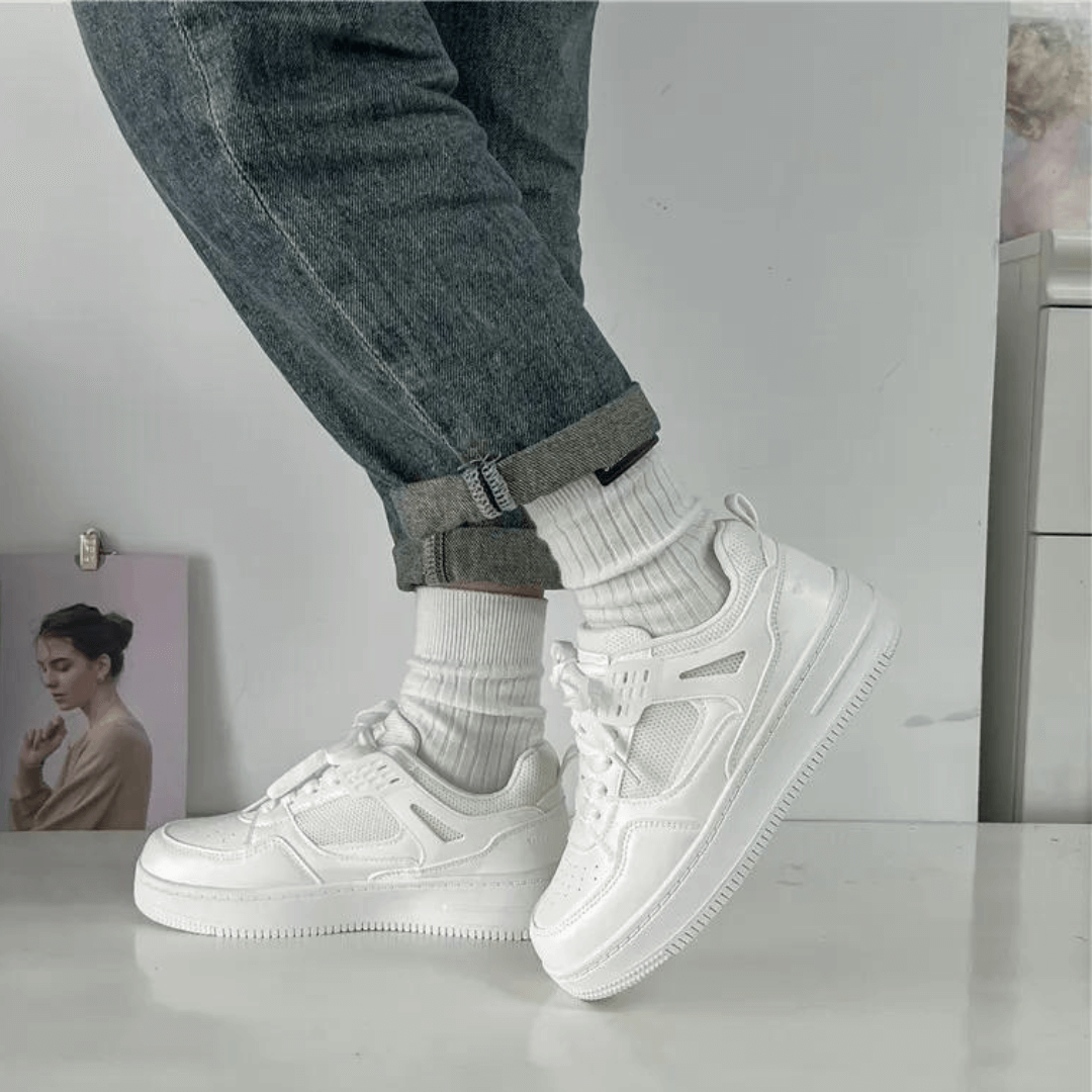 Stijlvolle Witte Plateau Sneakers - Casual en luxe in één.