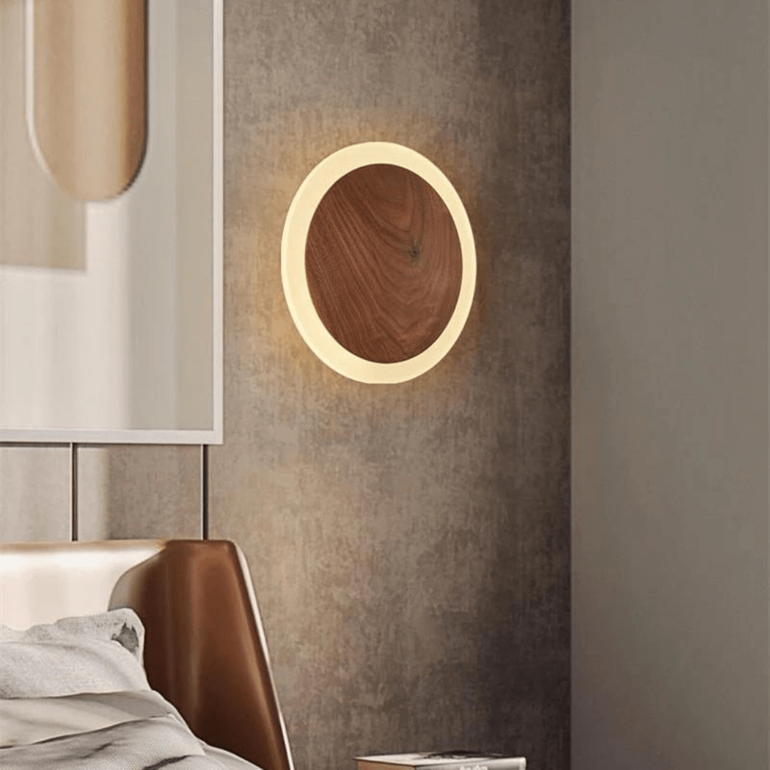 Nordic Walnut LED Wandlamp – Modern Ontwerp, Zachte Verlichting