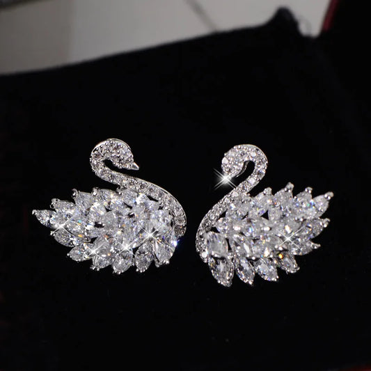 Elegante Statement Oorbellen Dames met Strass - Uniek Dierlijk Ontwerp en Lichtgewicht Sieraden 0