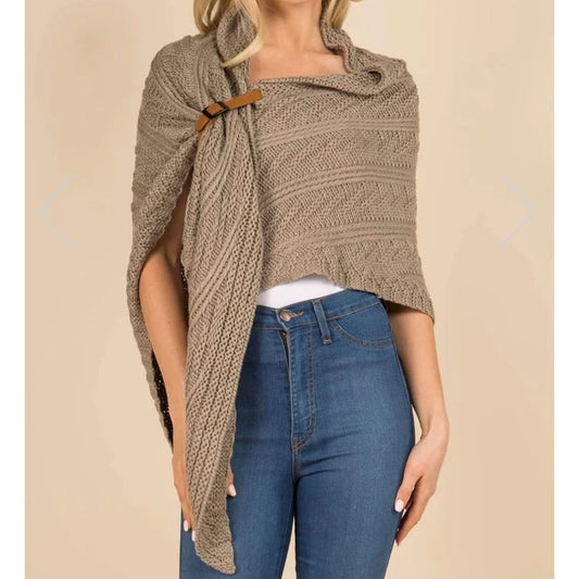 CozyGlam - Driehoekige Toga met gesp
